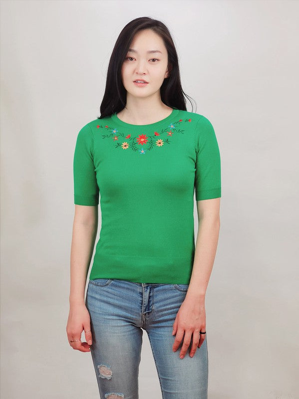 Mak Daisy Flower Embroidered Knit Pullover Sweater