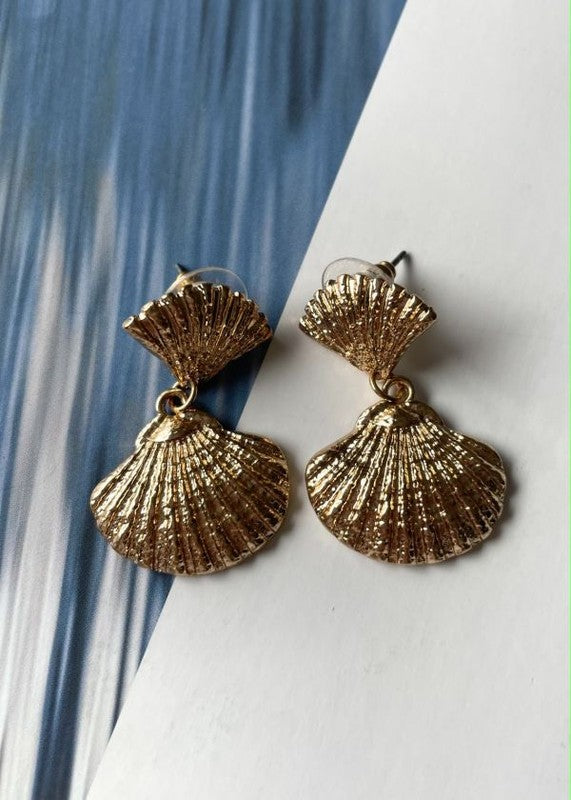 Mermaid Maiden Vintage style shell shape drop earring