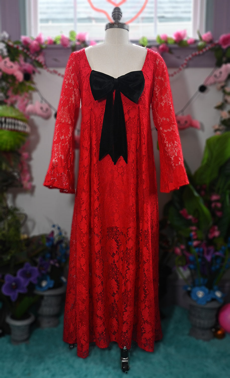 Priscilla 60's Bell Sleeve Lace Maxi Dress in Red