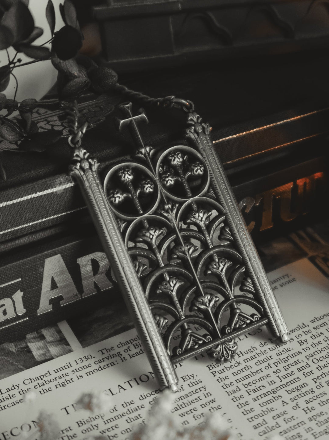 Rotunda Relic Necklace