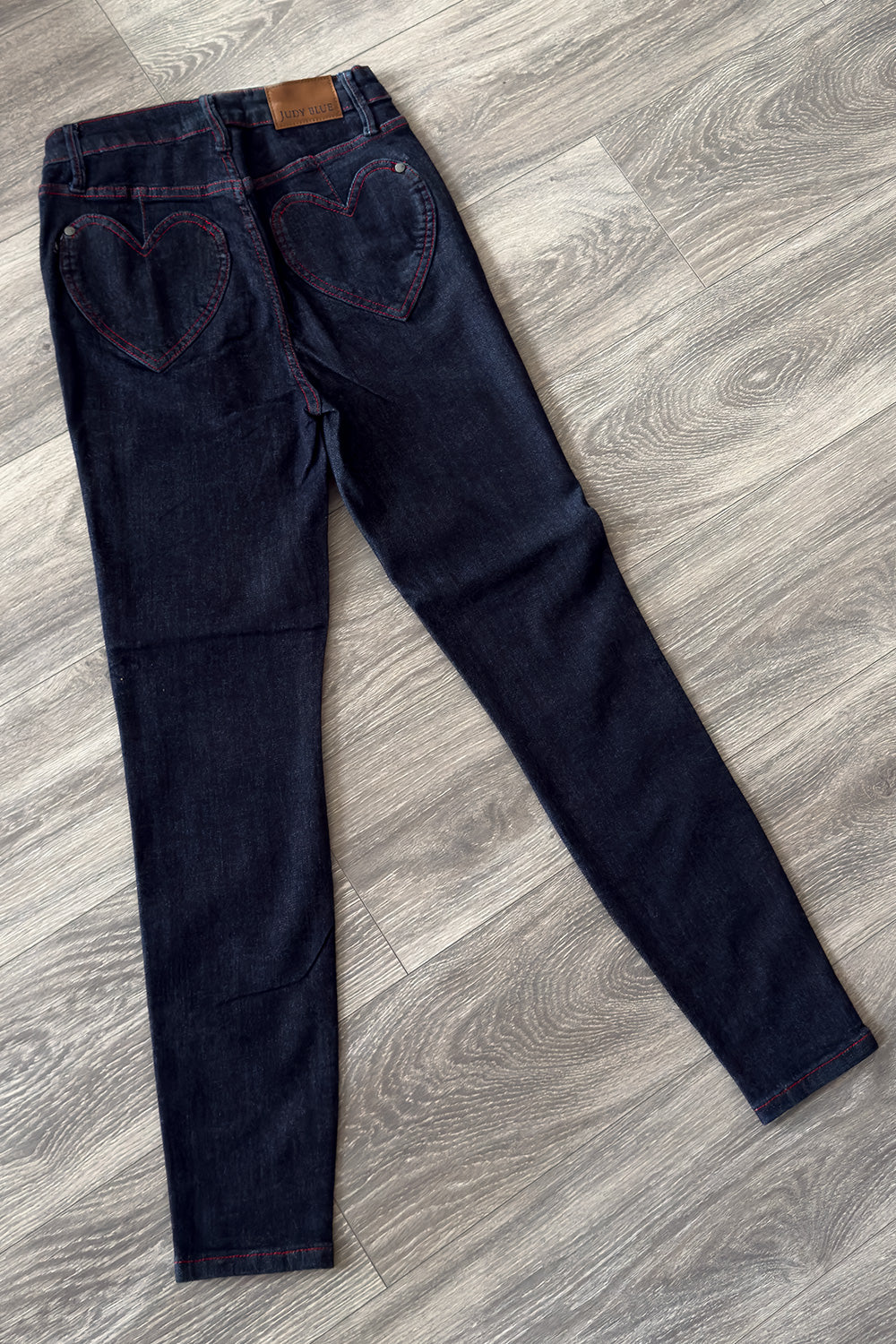 Sweetheart Pocket Stretch Skinny Jeans