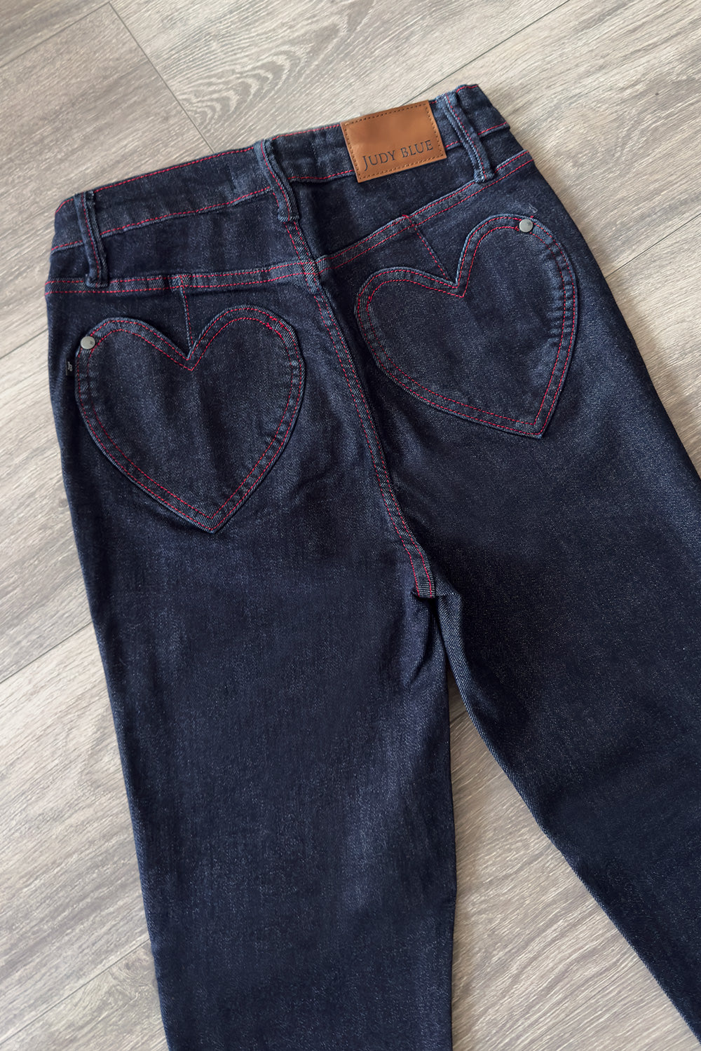 Sweetheart Pocket Stretch Skinny Jeans