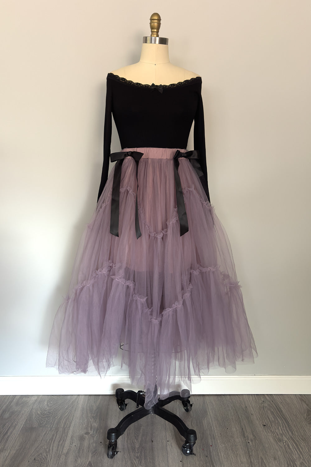 Fairy Goth-mother Layered Tulle Skirt with Bows in Lavender