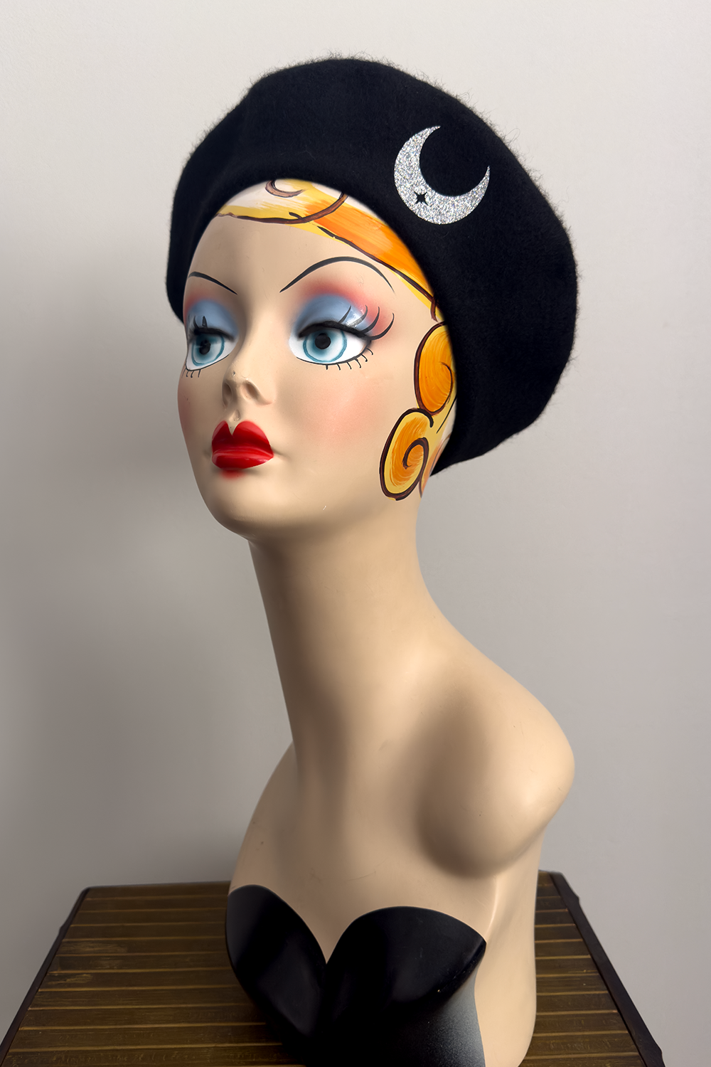 Snake Moon Phase Beret