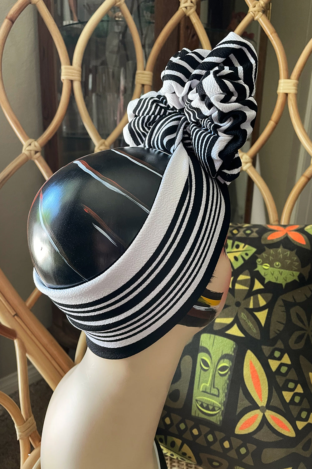 Scrunched Knot 1940's Swirling Turban in B & W Stripes