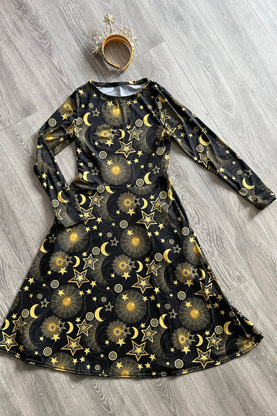 Starry Eyes Midi Dress with Pockets