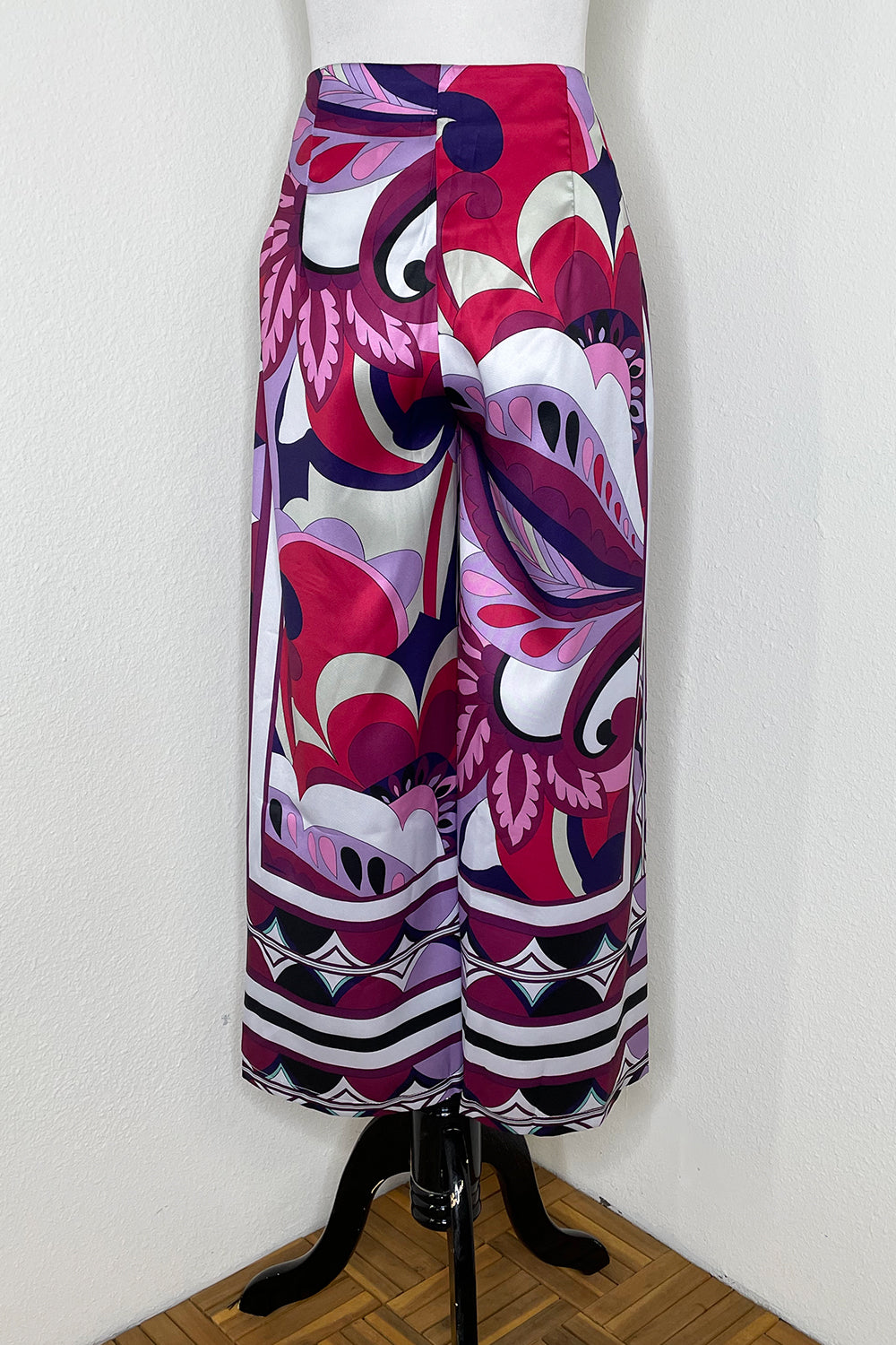 Feeling Groovy in Grape Pucci Inspired Lounge Pants